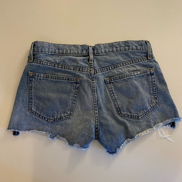 Gap authentic best girlfriend shorts size 25 - Picture 2 of 3